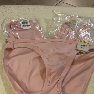 NWT. Jenni, a Macy’s Brand Women’s Size Medium Set of 3 Pink Bikini Panties